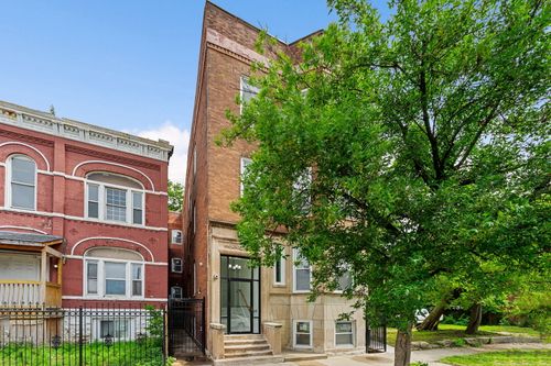 3f-140 W 66th Street, Chicago, IL, 60621 | Card Image