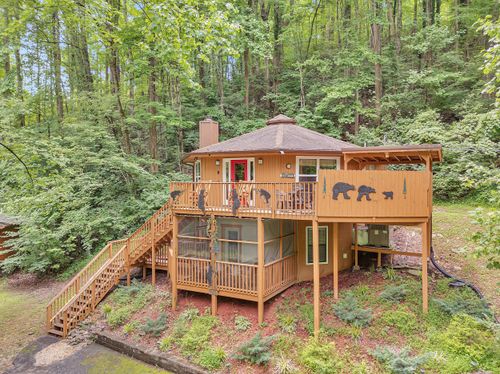 1157 Villa Ln, Gatlinburg, TN, 37738-5393 | Card Image