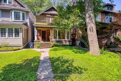 MAIN - 264 Beech Ave, Home with 2 bedrooms, 2 bathrooms and null parking in Toronto ON | Image 1