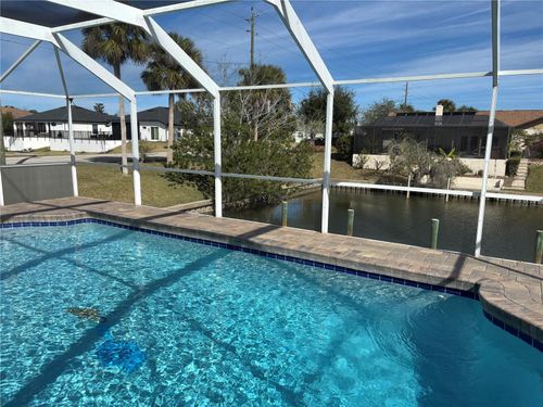 1 Cloverdale Ct S, PALM COAST, FL, 32137-8340 | Card Image