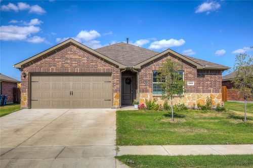 1013 Western Stream Drive, Josephine, TX, 75135 | Card Image