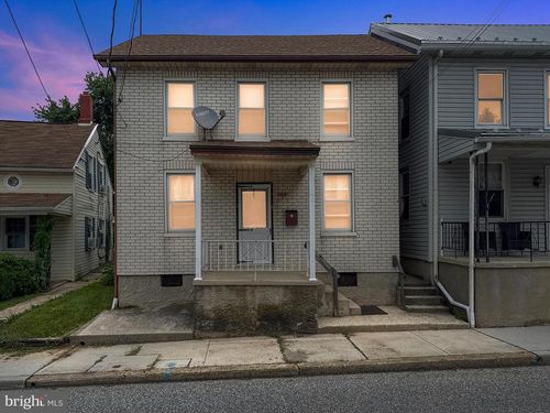 160 N 2nd St, MCSHERRYSTOWN, PA, 17344-1404 | Card Image