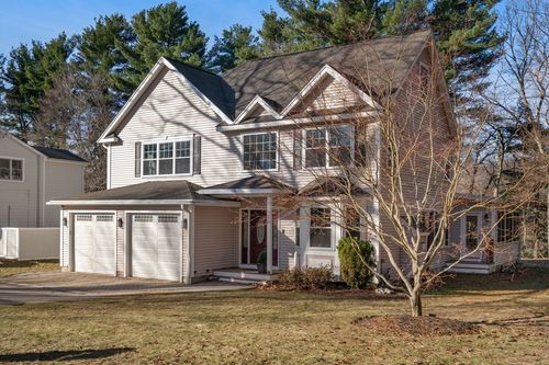 16 Castle Rd, Wayland, MA, 01778-3004 | Card Image