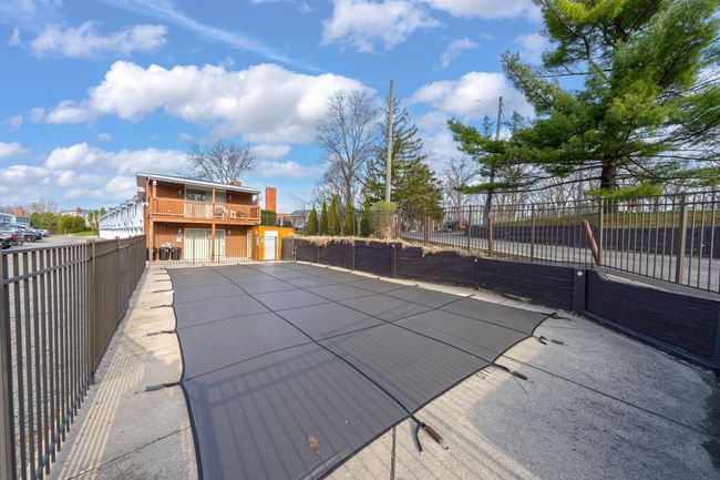 6655 Andersonville Rd, Condo with 2 bedrooms, 3 bathrooms and null parking in Clarkston MI | Image 39