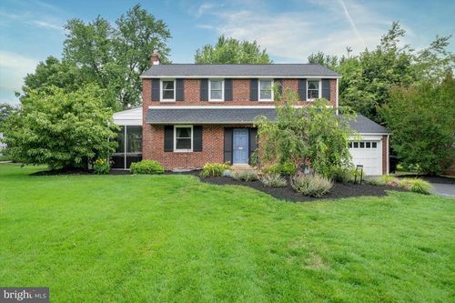 511 Brentwood Dr, Wilmington, DE, 19803-4309 | Card Image