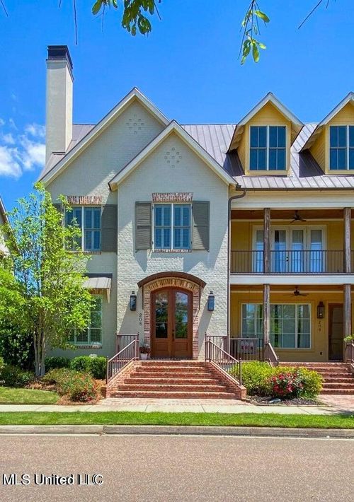 208 Eastpark St, Ridgeland, MS, 39157-2064 | Card Image