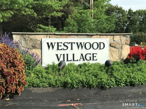 33-4-55 Mill Plain Rd, Danbury, CT, 06811-5175 | Card Image
