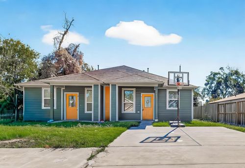 1035 Junell St, Houston, TX, 77088-6223 | Card Image