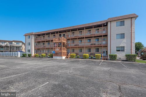 unit-112-14405 Tunnel Ave, OCEAN CITY, MD, 21842-7169 | Card Image
