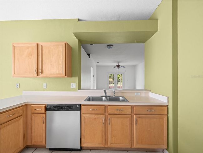 30638 Nickerson Loop, House other with 4 bedrooms, 2 bathrooms and null parking in WESLEY CHAPEL FL | Image 9