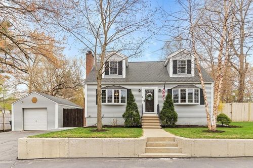 4 Jere Rd, Wilmington, MA, 01887-1621 | Card Image