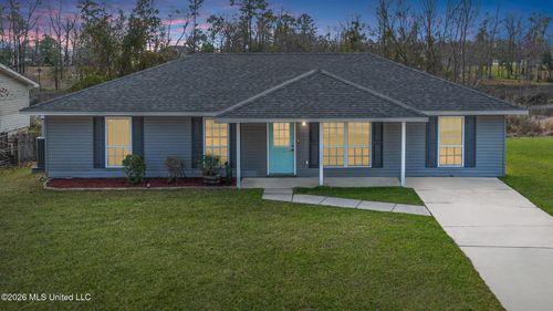 661 Michelle Dr, Biloxi, MS, 39532-4503 | Card Image