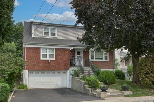 2-407 Union Avenue, Mamaroneck, NY, 10543 | Card Image