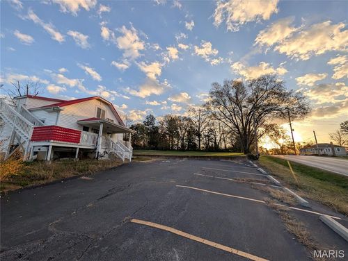 8528 Red Rose Ct, Cedar Hill, MO, 63016-2309 | Card Image