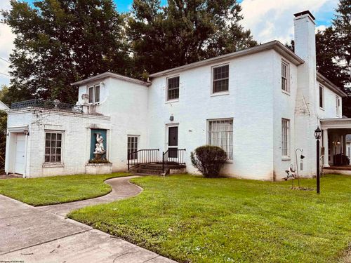 1 E 4th Street, Weston, WV, 26452 | Card Image