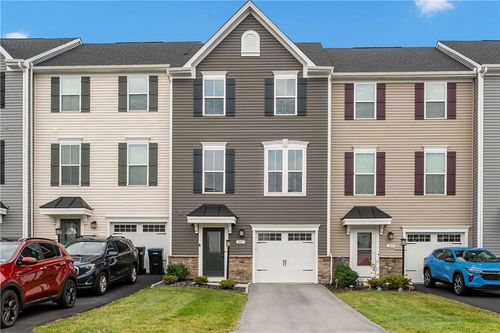 2017 Cade Dr, Monaca, PA, 15061-2330 | Card Image