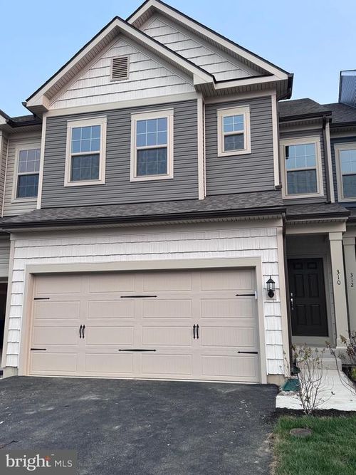 310 Milton Stamp Dr, GLEN MILLS, PA, 19342-8123 | Card Image