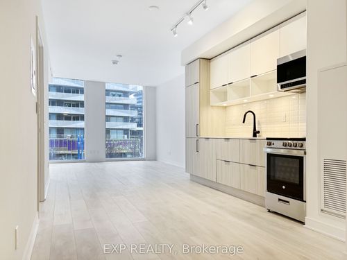 n372-35 Rolling Mills Rd, Toronto, ON, M5A0V6 | Card Image