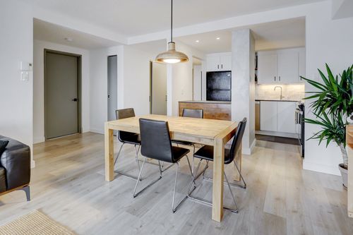 406-1490 Boul De L'Entente, Québec, QC, G1S4V3 | Card Image