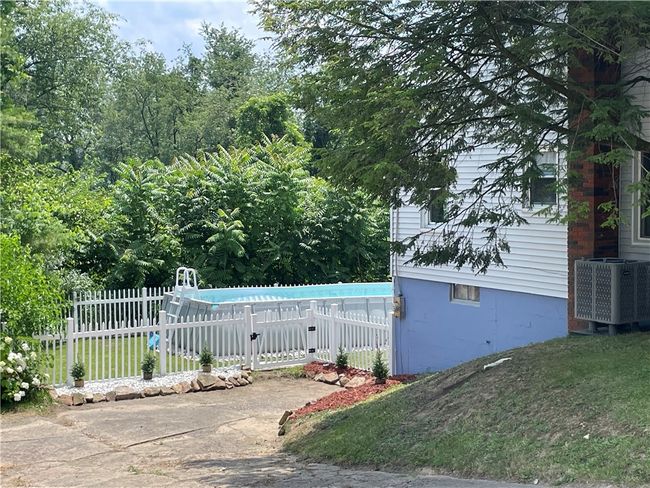6331 Tuscarawas Rd, House other with 4 bedrooms, 2 bathrooms and 1 parking in Industry PA | Image 37