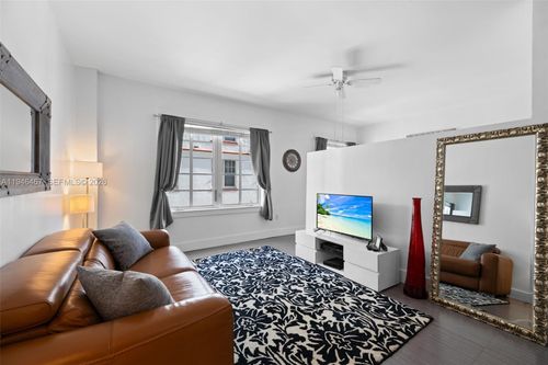 108-530 Ocean Dr, Miami Beach, FL, 33139-6616 | Card Image