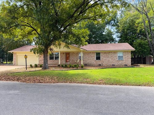 71 Mohawk Dr, Searcy, AR, 72143-5935 | Card Image