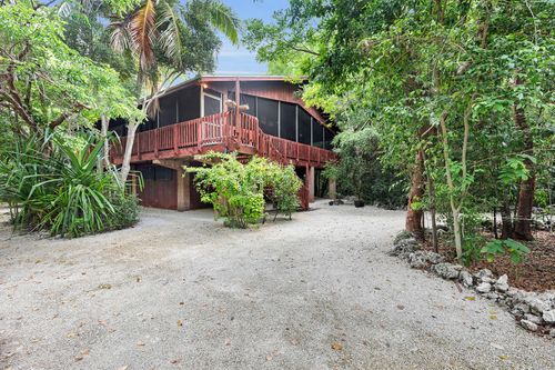 51 N Bay Harbor Dr, Key Largo, FL, 33037-2016 | Card Image