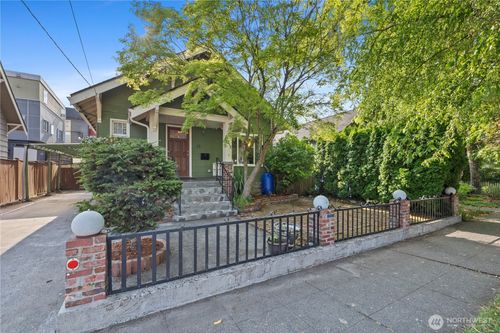 6412 17th Ave Nw, Seattle, WA, 98107-2321 | Card Image