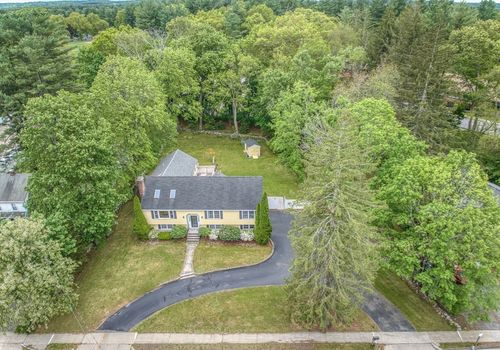 54 Concord Rd, Bedford, MA, 01730-1539 | Card Image