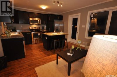 10 Clark Dr, Townhouse with 2 bedrooms, 2 bathrooms and null parking in Kindersley SK | Image 3