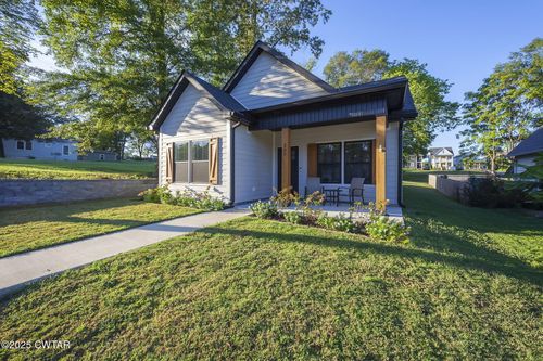 205 Morgan St, Jackson, TN, 38301-5903 | Card Image