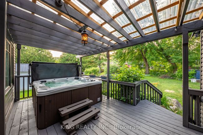 602 Champlain Rd, House other with 4 bedrooms, 3 bathrooms and 8 parking in Tiny ON | Image 37