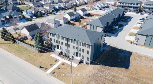 106-361 Quarter Town Line, Tillsonburg, ON, N4G0K2 | Card Image
