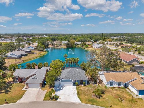 3558 65th Avenue Cir E, SARASOTA, FL, 34243-4116 | Card Image