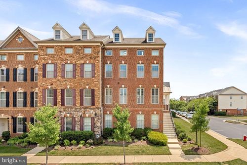 43117 Shore Sq, ASHBURN, VA, 20148-6640 | Card Image