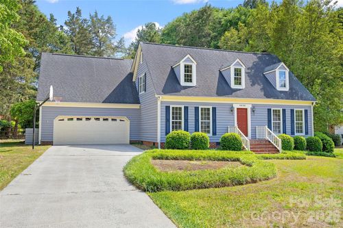 5636 Ivygate Ln, Charlotte, NC, 28226-8182 | Card Image