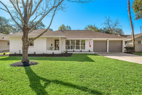 4529 Waycross Dr, Houston, TX, 77035-3721 | Card Image
