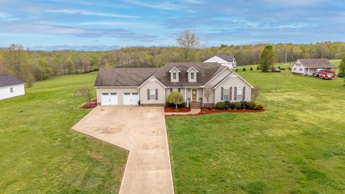 70 N Keener Rd, Leoma, TN, 38468-5048 | Card Image