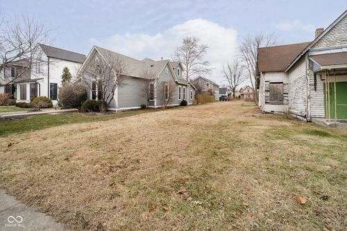 1306 E Saint Clair St, Indianapolis, IN, 46202-3565 | Card Image