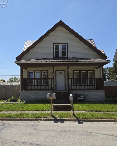 91 1st Ave, Tiffin, OH, 44883-1309 | Card Image