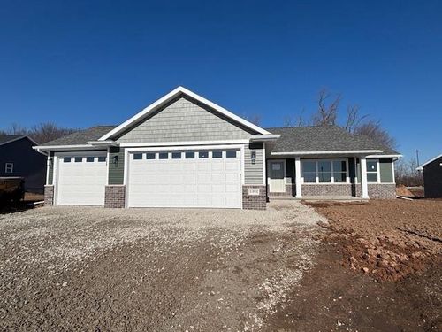 1302 W Thorn Creek Drive Drive, HILBERT, WI, 54129 | Card Image