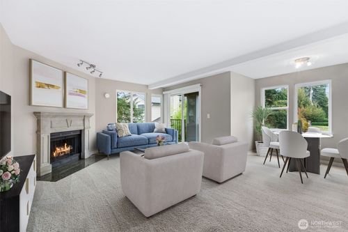 a204-20318 Bothell Everett Hwy, Bothell, WA, 98012-7118 | Card Image