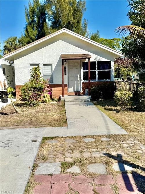 9991 Connecticut St, BONITA SPRINGS, FL, 34135-4640 | Card Image