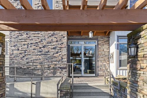 301-11887 Burnett St, Maple Ridge, BC, V2X6P6 | Card Image
