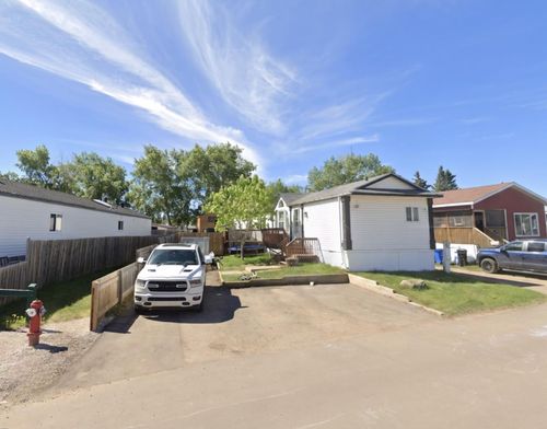 157 Grandview Cres, Fort Mcmurray, AB, T9H4X5 | Card Image