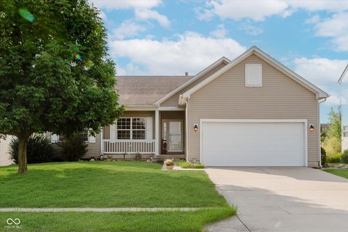 12635 Touchdown Dr, Fishers, IN, 46037-9531 | Card Image