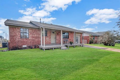 206 Denise, Burns Flat, OK, 73647-4600 | Card Image
