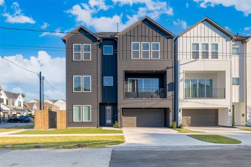 412 N Nagle St, Houston, TX, 77003-1176 | Card Image