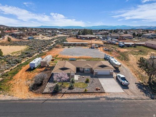 1865 W 5745 N, St. George, UT, 84770-5958 | Card Image