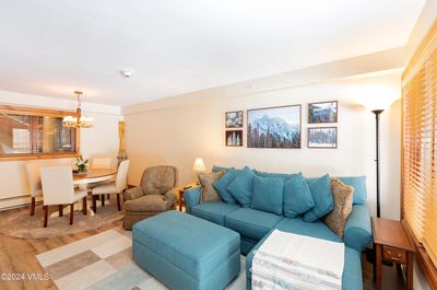 322 - 993 Lions Ridge Loop, Condo with 2 bedrooms, 1 bathrooms and 1 parking in Vail CO | Image 2